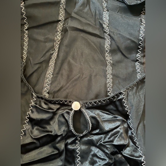 Black and Pink Victoria Secret Chemises with garter belt - Picture 8 of 8